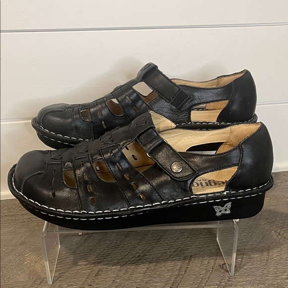 Pesca Black Butter Sandal / Women Size EU 41 / US 10.5 - Picture 4 of 11